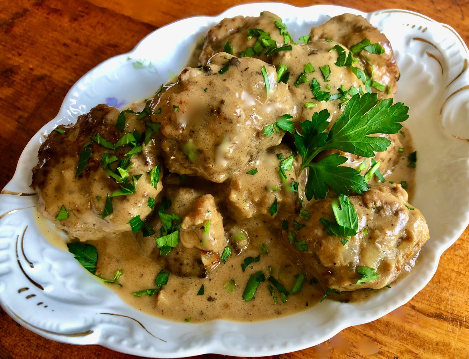 SWEDISH MEATBALLS Dish off the Block