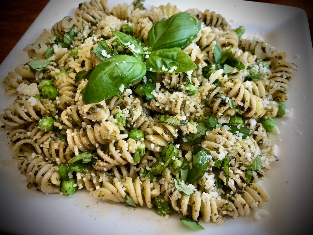 Pesto Palooza! Pesto Pasta With Peas