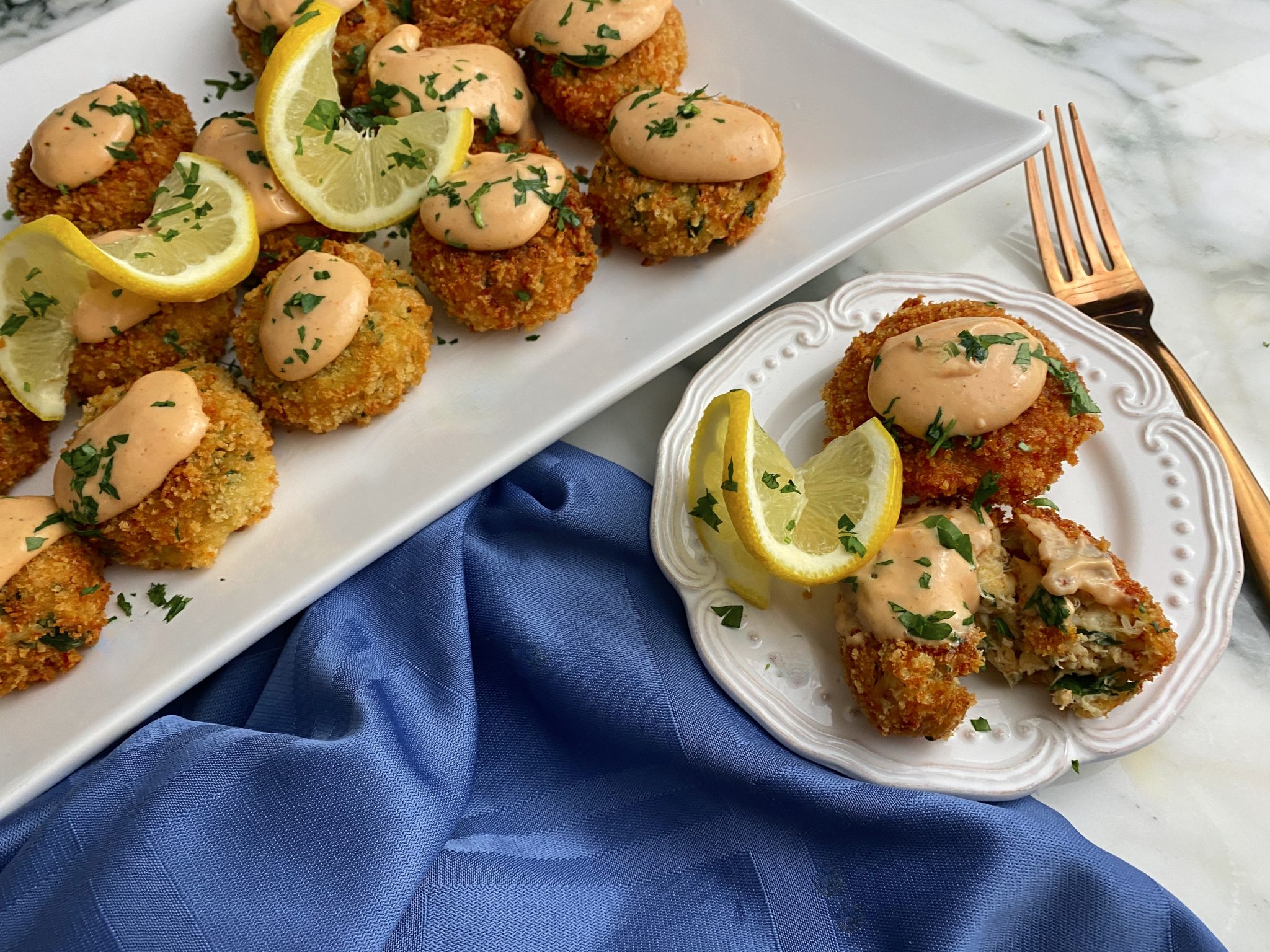 MINI CRISPY CRAB CAKES WITH REMOULADE Dish off the Block