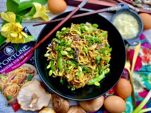 FORTUNE FUSION YAKISOBA CARBONARA