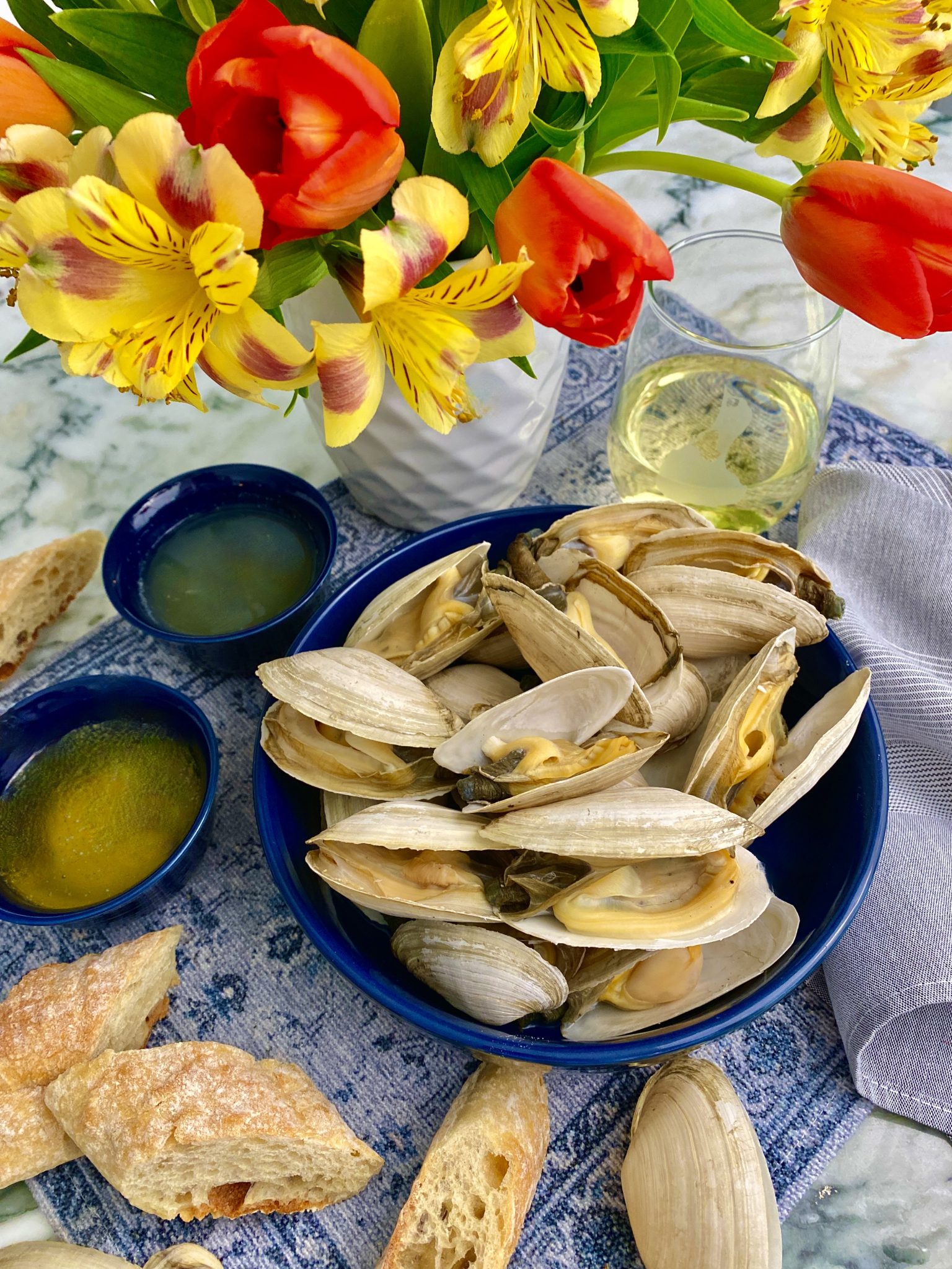 NEW ENGLAND STEAMERS Dish off the Block