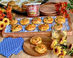 CHEESY SALSA PINWHEEL PUFFS